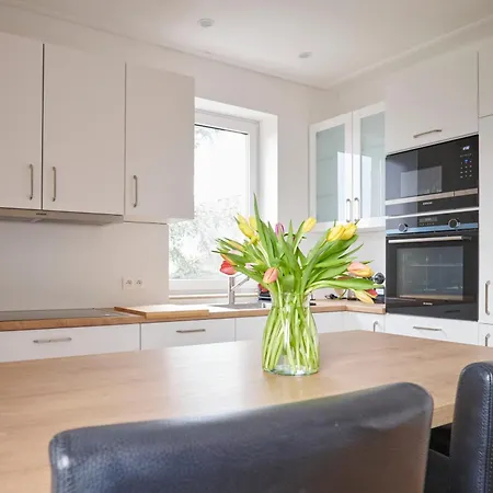 Lovely 2 Bedrooms Flat Basel Louis -with Private Parking Apartment