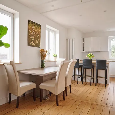 Lovely 2 Bedrooms Flat Basel Louis -with Private Parking * Saint-Louis (Haut-Rhin)